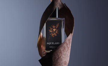 rf4088_we_wear_perfume_modern_british_aquilaria